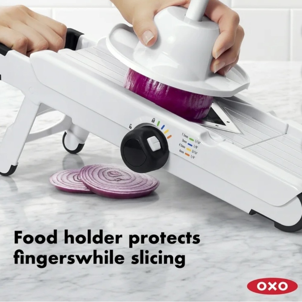 OXO SoftWorks V-Blade Mandoline Slicer NEW kitchen Gadget Adjustable size & cut - Picture 4 of 15